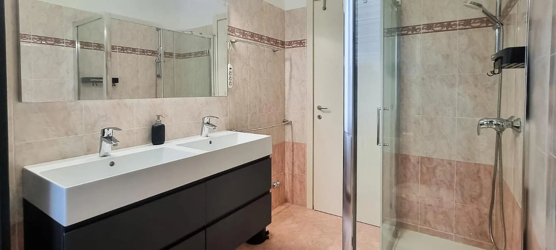 Apartment Praleor Lazise 0*,  Italy